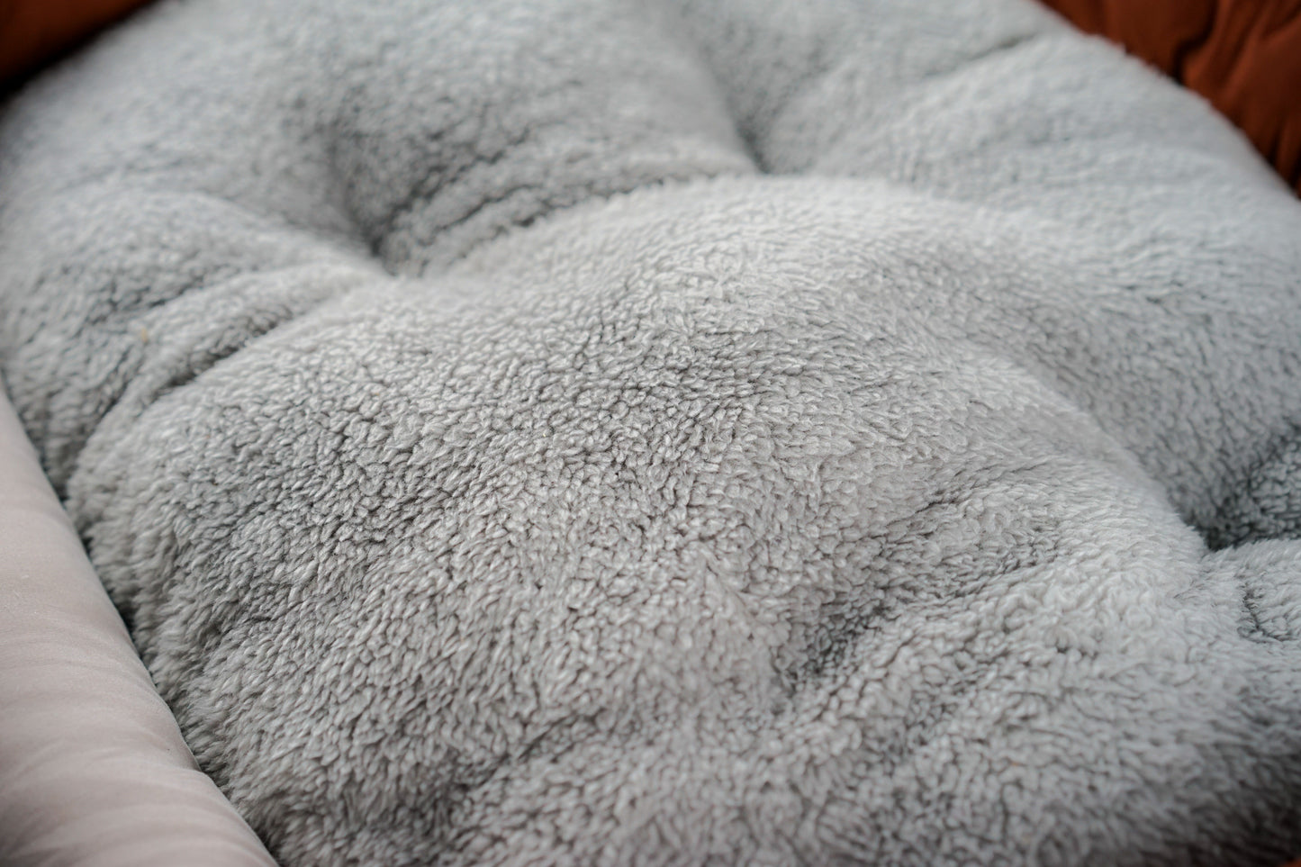 PawsParadise™ | Soft Touch All Seasons 26'' Bed