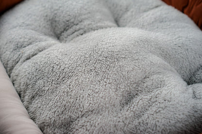 PawsParadise™ | Soft Touch All Seasons 26'' Bed
